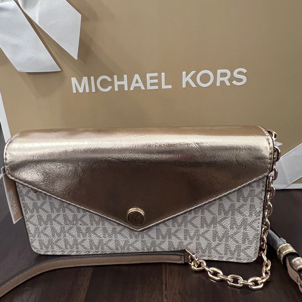 Michael Kors pale gold and signature logo crossbody in Vanilla
